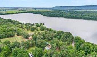 1440 N Shore Rd, Atkins, AR 72823