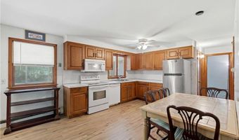 42 Charles Ave, Charlestown, RI 02813