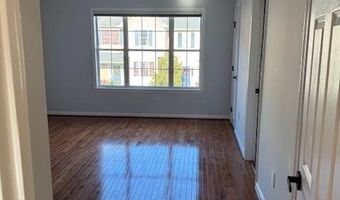 5623 GLENWOOD MEWS Dr, Alexandria, VA 22315