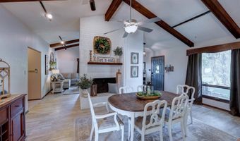 920 Highland Dr, Arkansas City, KS 67005