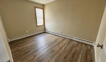 114 W 4TH St 3, Bayonne, NJ 07002