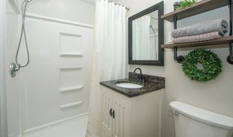 1127 Parriott, Aplington, IA 50604