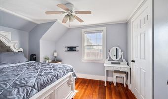 12 Blackstone St, Cumberland, RI 02864
