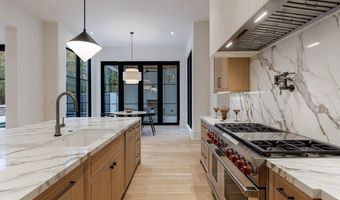 2983 Habersham Ct NW, Atlanta, GA 30305