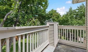 45050 BRAE Ter 101, Ashburn, VA 20147