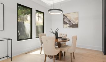 3644 N VERMONT St, Arlington, VA 22207