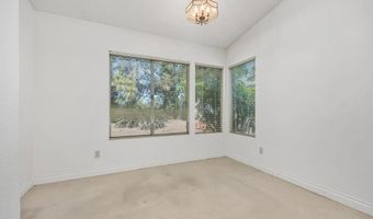 5220 Mandarin Dr, Oceanside, CA 92056