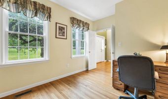 55 Dunlap Dr, Bedford, NH 03110