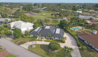 324 Fairway Ct, Atlantis, FL 33462