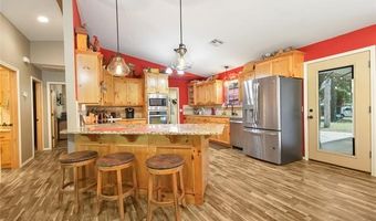 199 Classic Rd, Ardmore, OK 73401