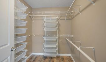 15174 Emory Cir, Apple Valley, MN 55124
