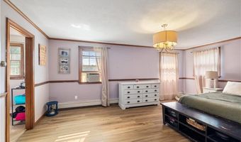 9 Plantation Dr, Cumberland, RI 02864