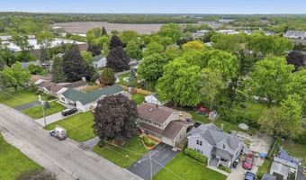 912 David St, Antioch, IL 60002
