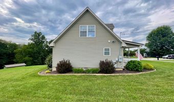 117 Apple Ridge Dr, Beaver, WV 25813