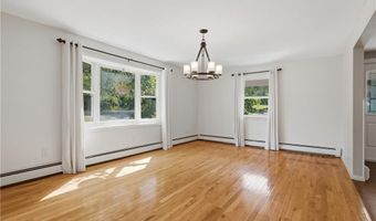 567 Providence Pike, North Smithfield, RI 02896