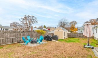 35 Woodbine St, Attleboro, MA 02703