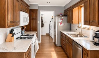 107 Evonshire Dr, Arkadelphia, AR 71923