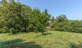 933 Alto Mud Creek Rd, Alto, GA 30510