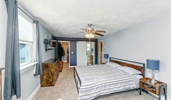 82 Martin St, East Providence, RI 02914