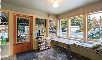 1232 N 8th Ave, Bozeman, MT 59715