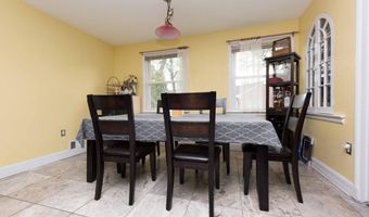 6789 LITTLE FALLS Rd, Arlington, VA 22213