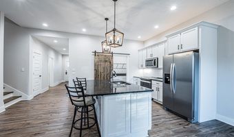 6458 Summer Shade Cir, Alvaton, KY 42122