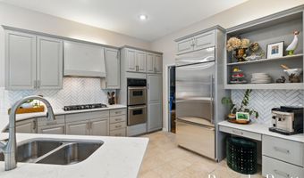 5691 Forest Gln SE, Ada, MI 49301