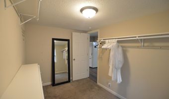321 SW 8th Ave, Aberdeen, SD 57401