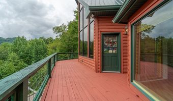 1188 Tobacco Branch Rd, Almond, NC 28702