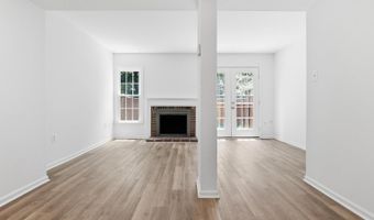 2410 S WALTER REED Dr 2, Arlington, VA 22206
