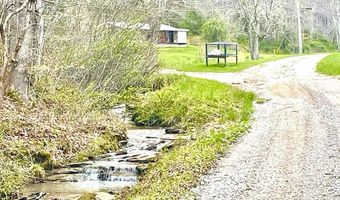 325 Seals Rd, Annville, KY 40402