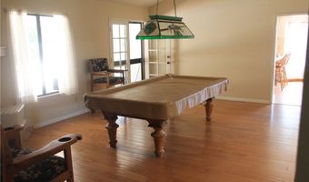 520 Woodland Hills Dr, Escondido, CA 92029