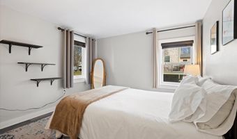 78 Ledgelawn Ave, Bar Harbor, ME 04609