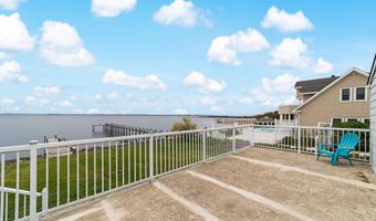 14 Harbor View Dr, Atlantic Highlands, NJ 07716