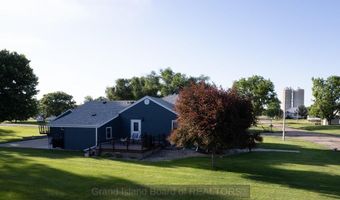 12120 S 2nd St, Ayr, NE 68925