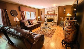 13720 Georgia Dr, Apple Valley, MN 55124