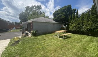 24 Joanne Ct, Albany, NY 12209