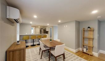 382 Spring St 2, Newport, RI 02840