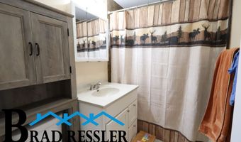 1446 Kit Carson Ave, Casper, WY 82604