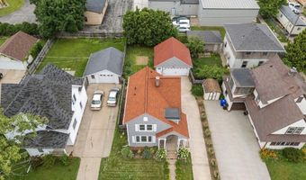 518 E SUMMER St, Appleton, WI 54911