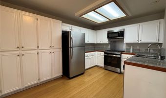 2032 SmokeTree Village Cir, Henderson, NV 89012