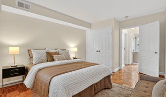 2736 ORDWAY St NW 3, Washington, DC 20008