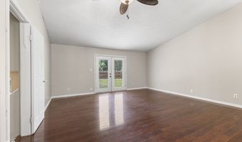 8536 Friendship Ln, Indianapolis, IN 46217