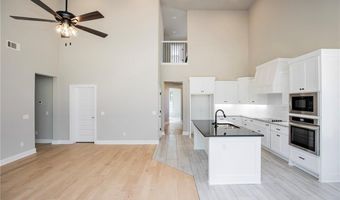 1 Nairn Ln, Bella Vista, AR 72715