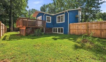 825 Valley Dr, Amherst, OH 44001
