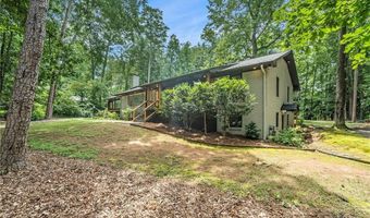 2605 Mckinnon Dr, Decatur, GA 30030