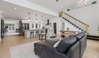 672 Danville Corner Rd, Auburn, ME 04210