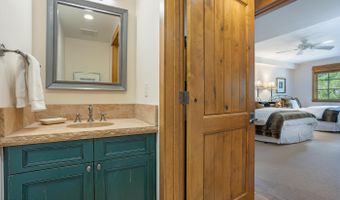 1087 Bachelor Ridge Rd 203, Avon, CO 81620