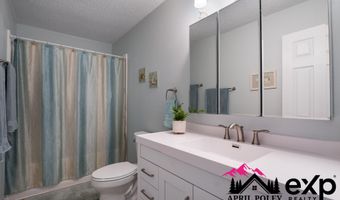 261 Hemlock St, Buffalo, WY 82834
