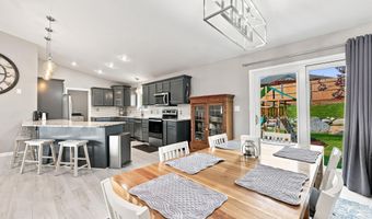 906 Delaware Dr, Buffalo, WY 82834